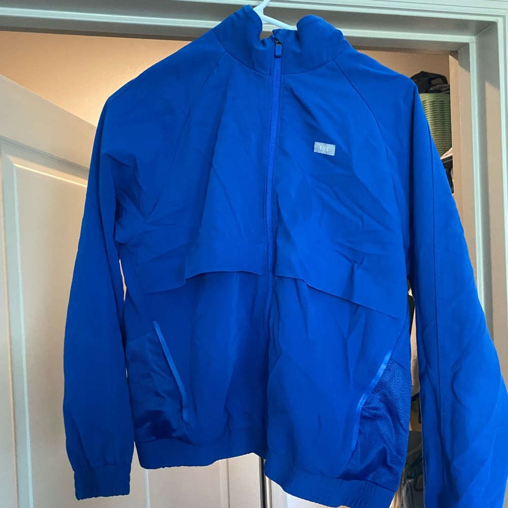 FIGS: Sydney Scrub Jacket